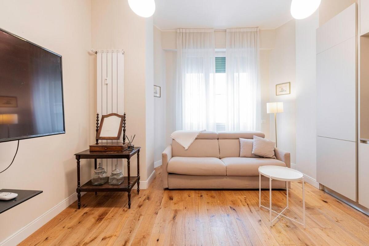 Homeby, Appartamento Tiepolo มิลาน ภายนอก รูปภาพ