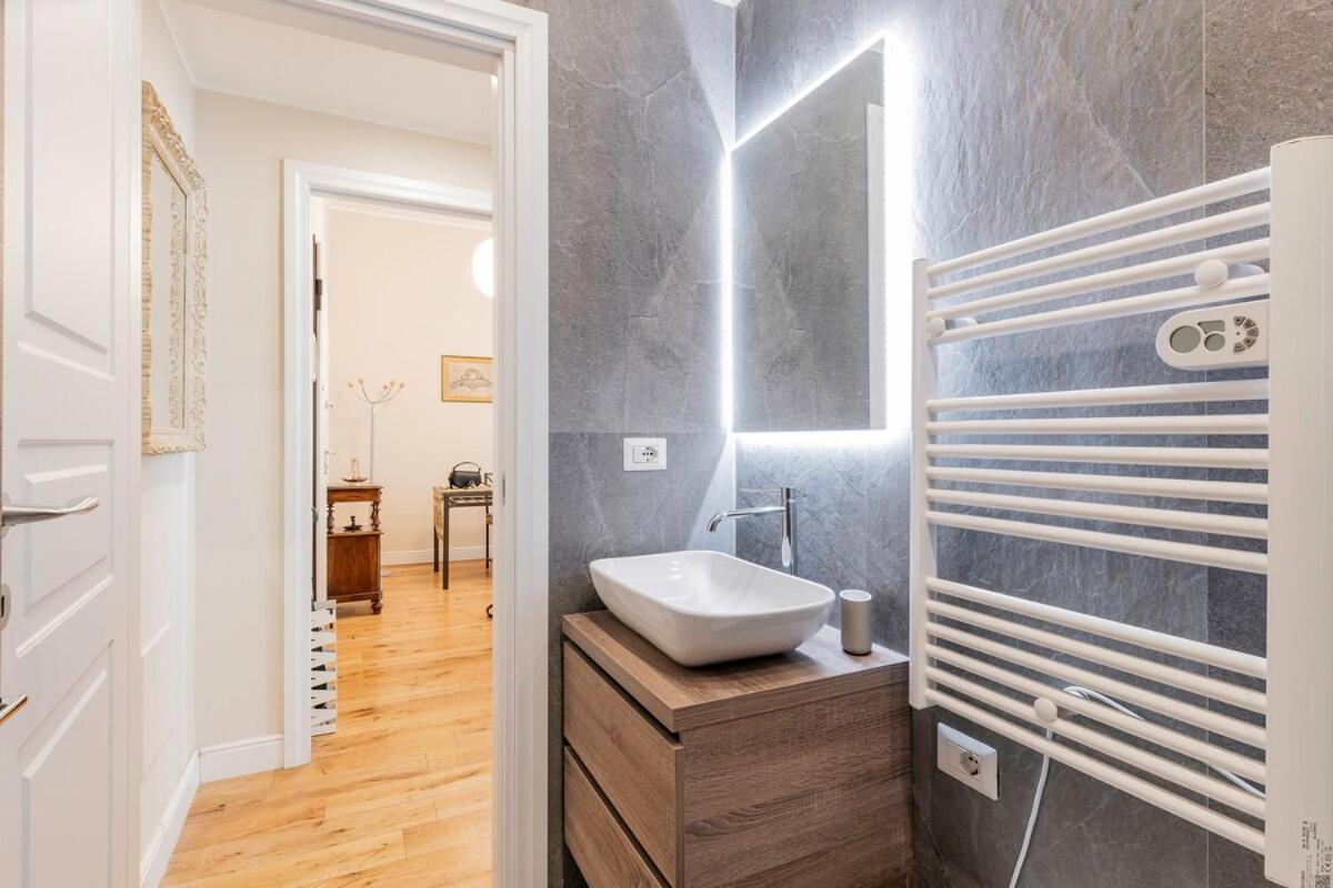 Homeby, Appartamento Tiepolo มิลาน ภายนอก รูปภาพ